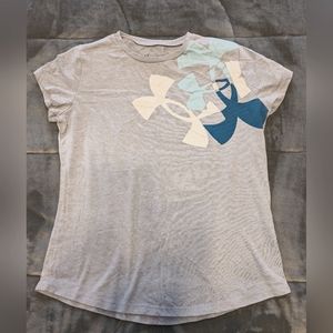 Under Armour tshirt